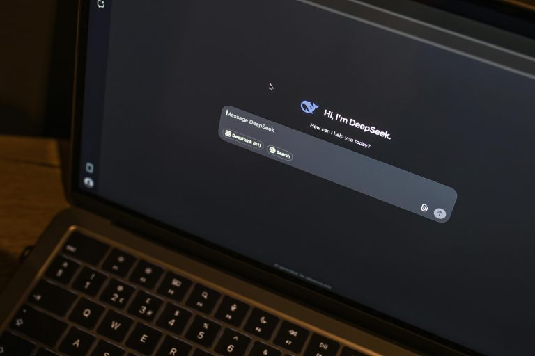 Miten tekoäly löytää yrityksesi – ja miksi SEO ei ole enää vain Googlea varten